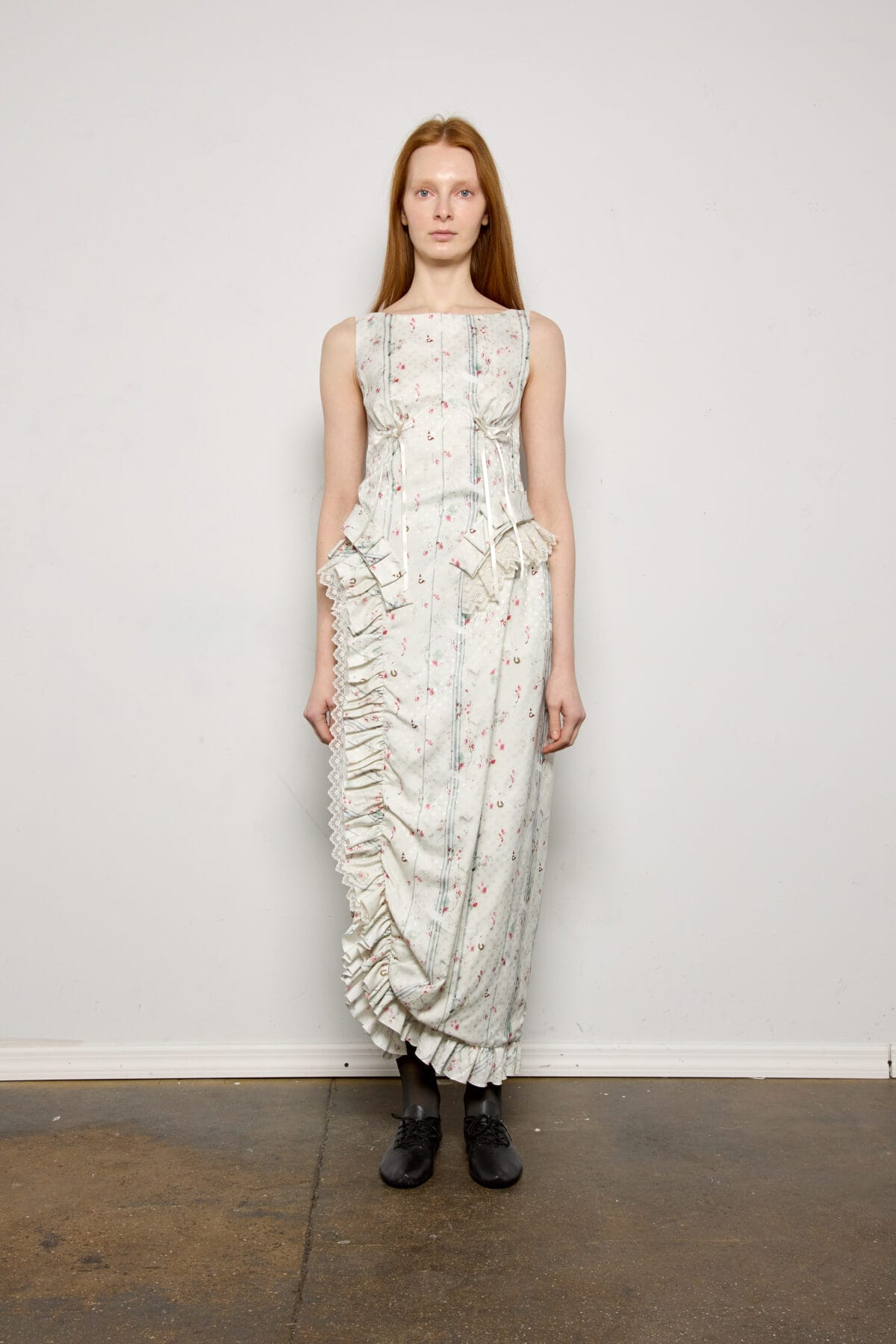 Print Ruffle Sculpted Cinch Dress