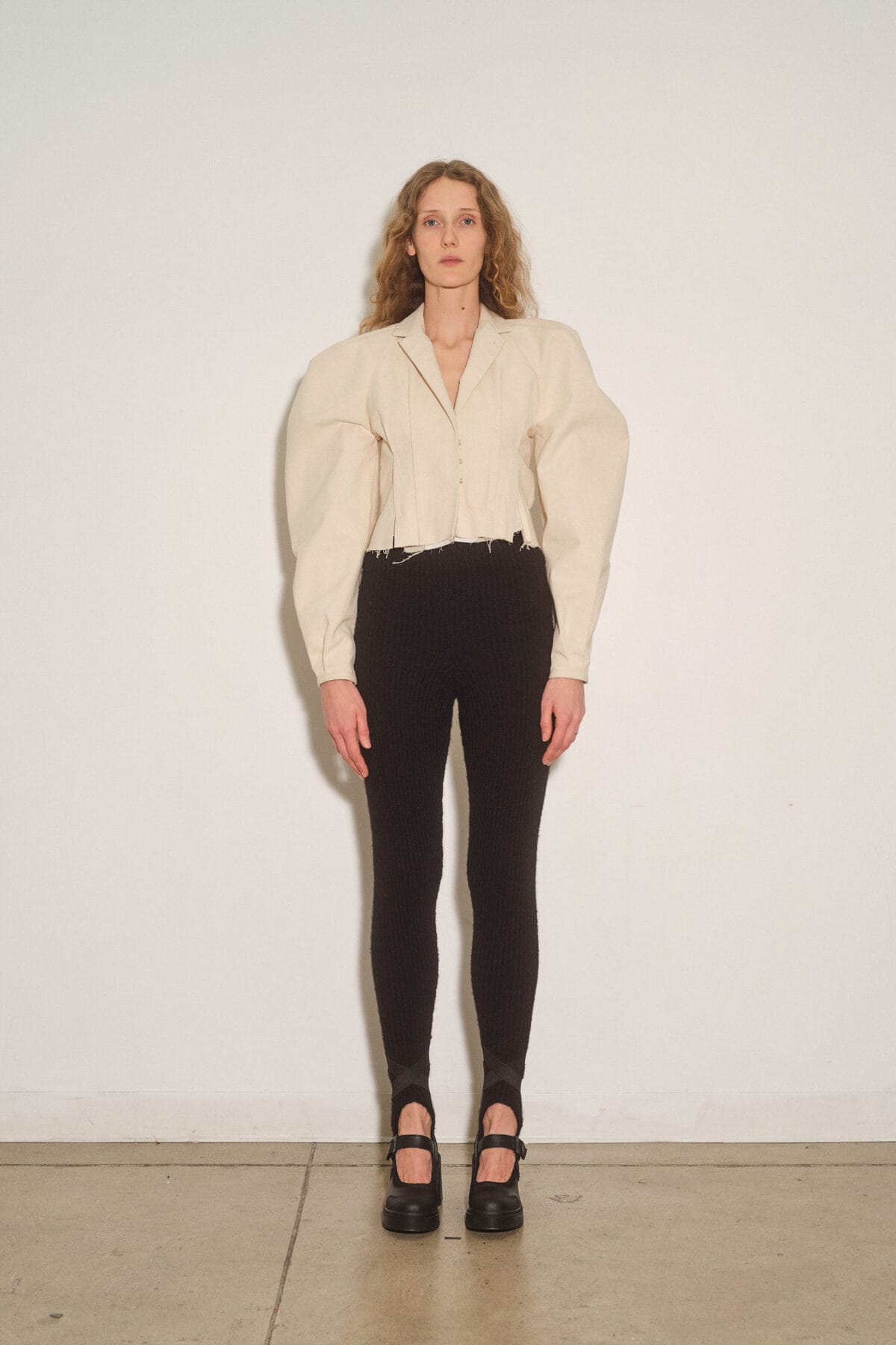 Canvas Cross Pleat Sleeve Blazer